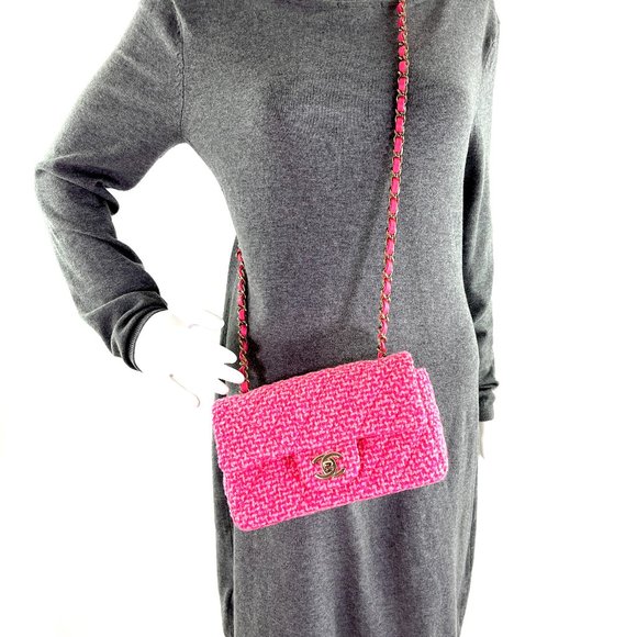 Authentic CHANEL Wool Tweed 2022 Pink Rectangular Mini Flap Bag - Picture 2 of 12